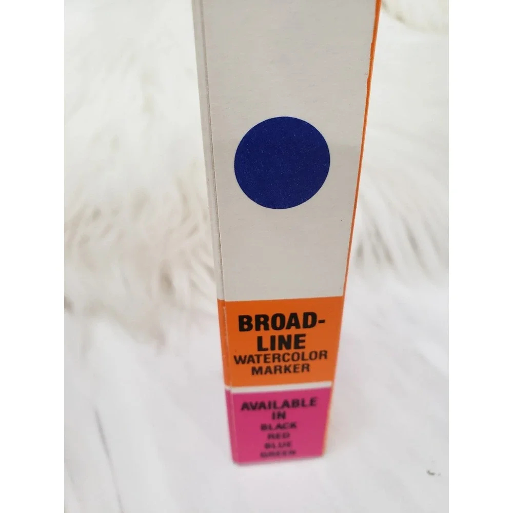 BLUE 12 Vintage MAGIC MARKER Box Of 12‎ Watercolor Broad Line Liquid Crayons